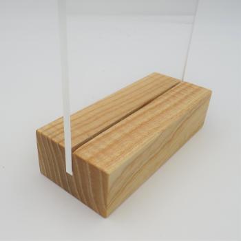 DIN A 6 Holzaufsteller hoch Display mit Acrylglas U-Tasche Esche